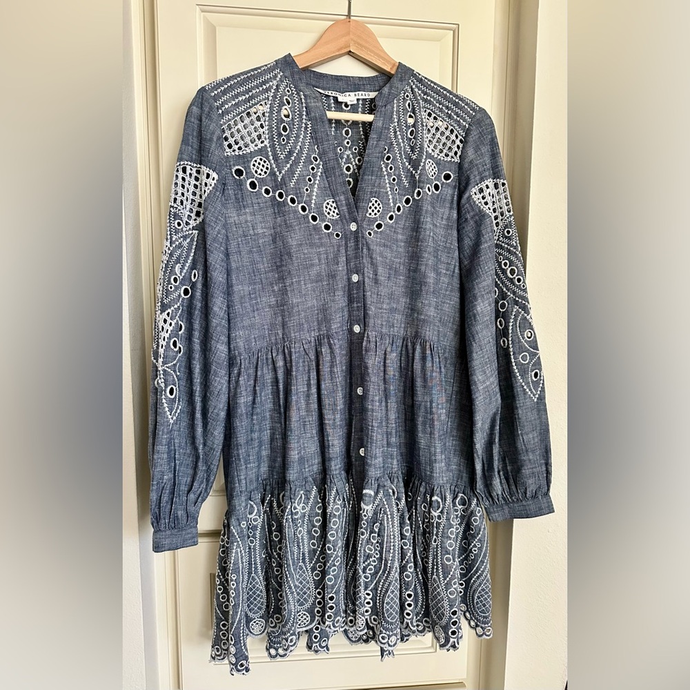 Veronica Beard Ariana Dress Chambray White Eyelet Size 2 EUC